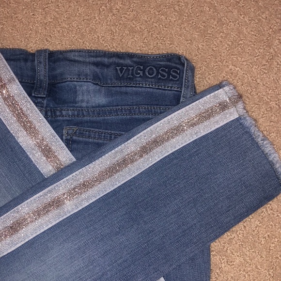 VIGOSS Girls size 10 jeans - Picture 2 of 4